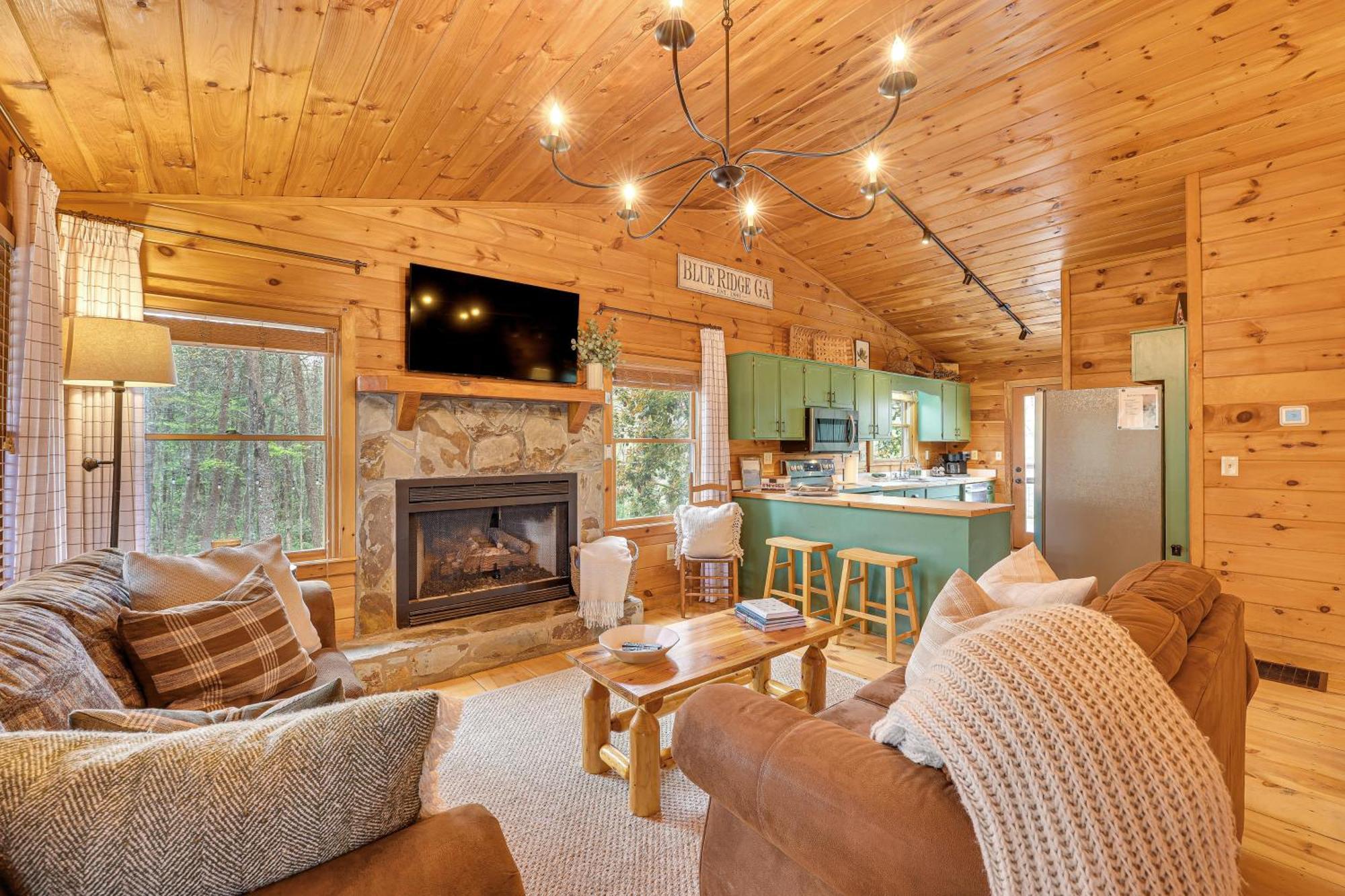 Cozy Cabin In Private Location With Hot Tub And Grill! 蓝岭 外观 照片