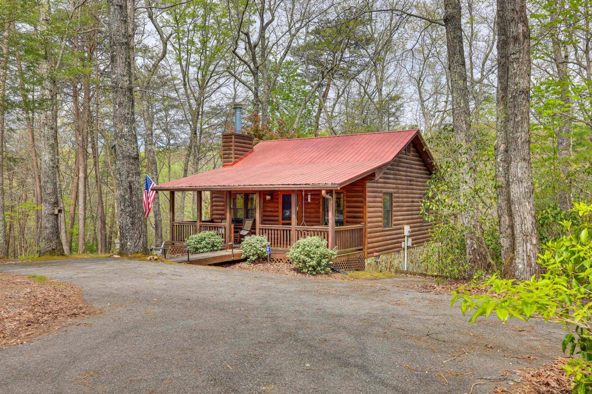 Cozy Cabin In Private Location With Hot Tub And Grill! 蓝岭 外观 照片