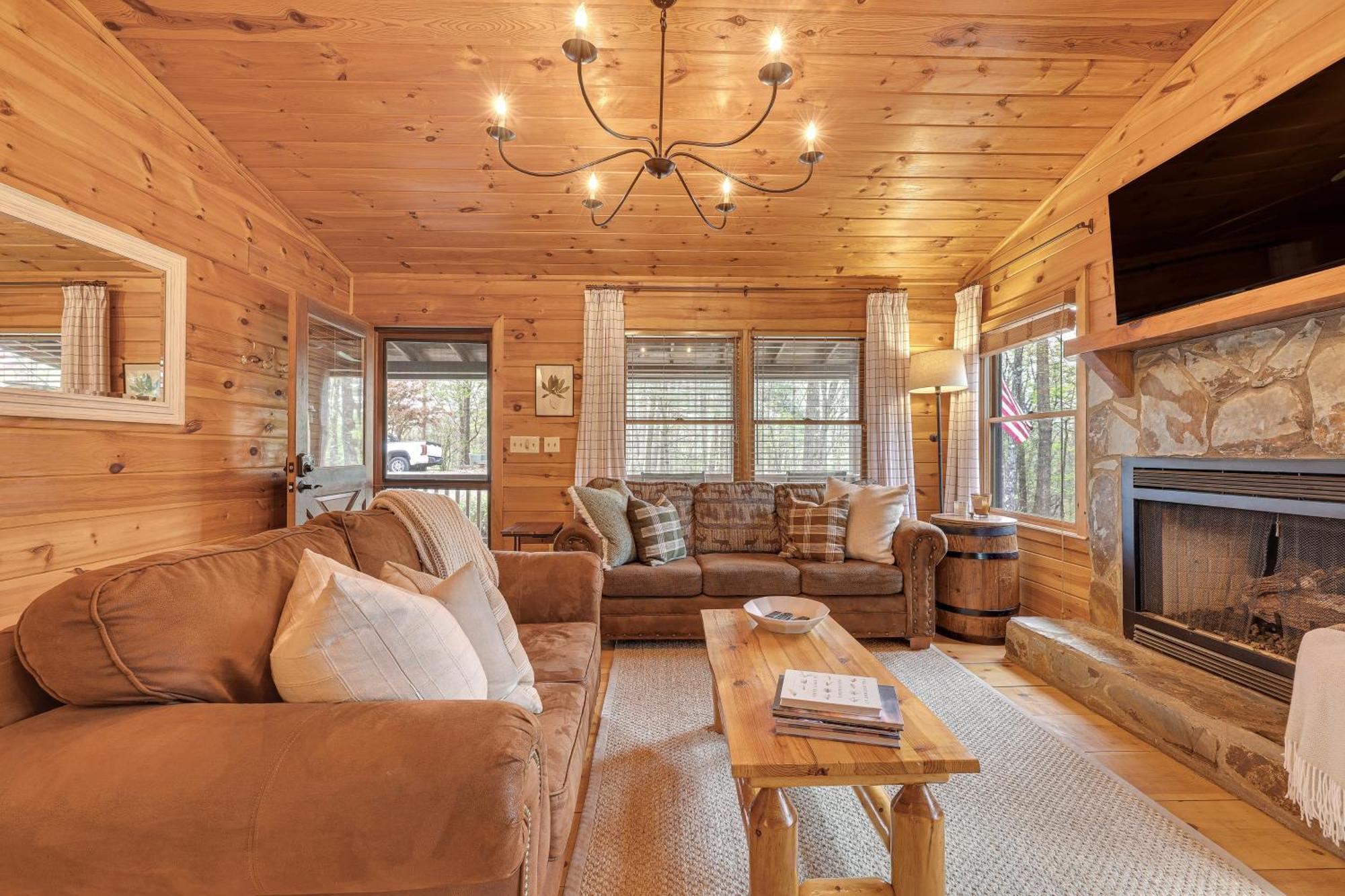 Cozy Cabin In Private Location With Hot Tub And Grill! 蓝岭 外观 照片